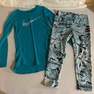 Girls size 4 Nike set